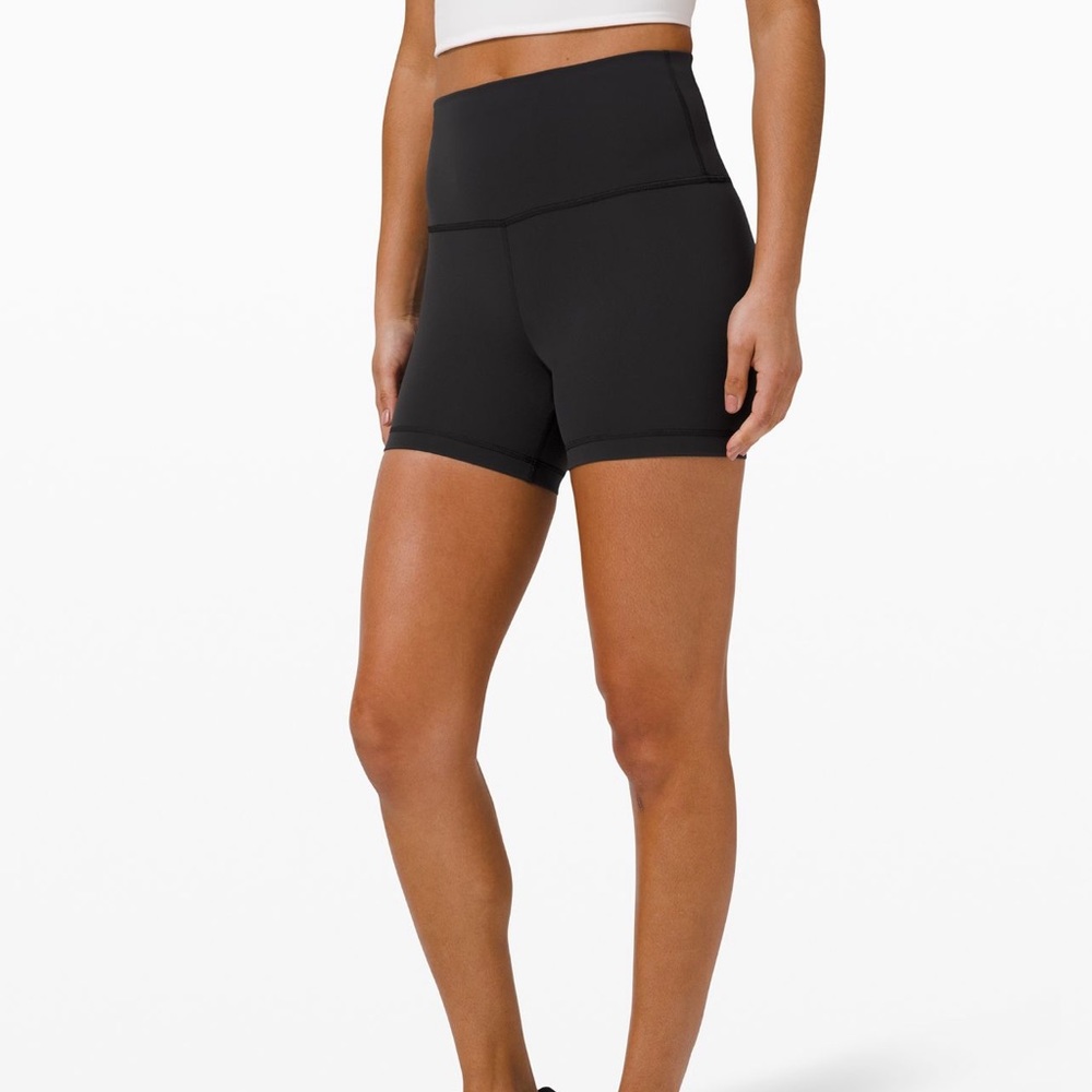 Lululemon Wunder Train High-Rise Short 4”